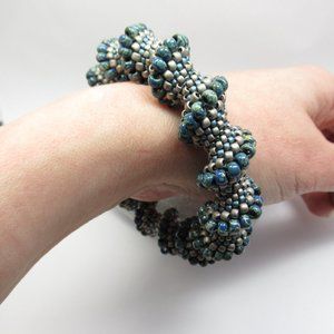 Spiral beadwoven bracelet